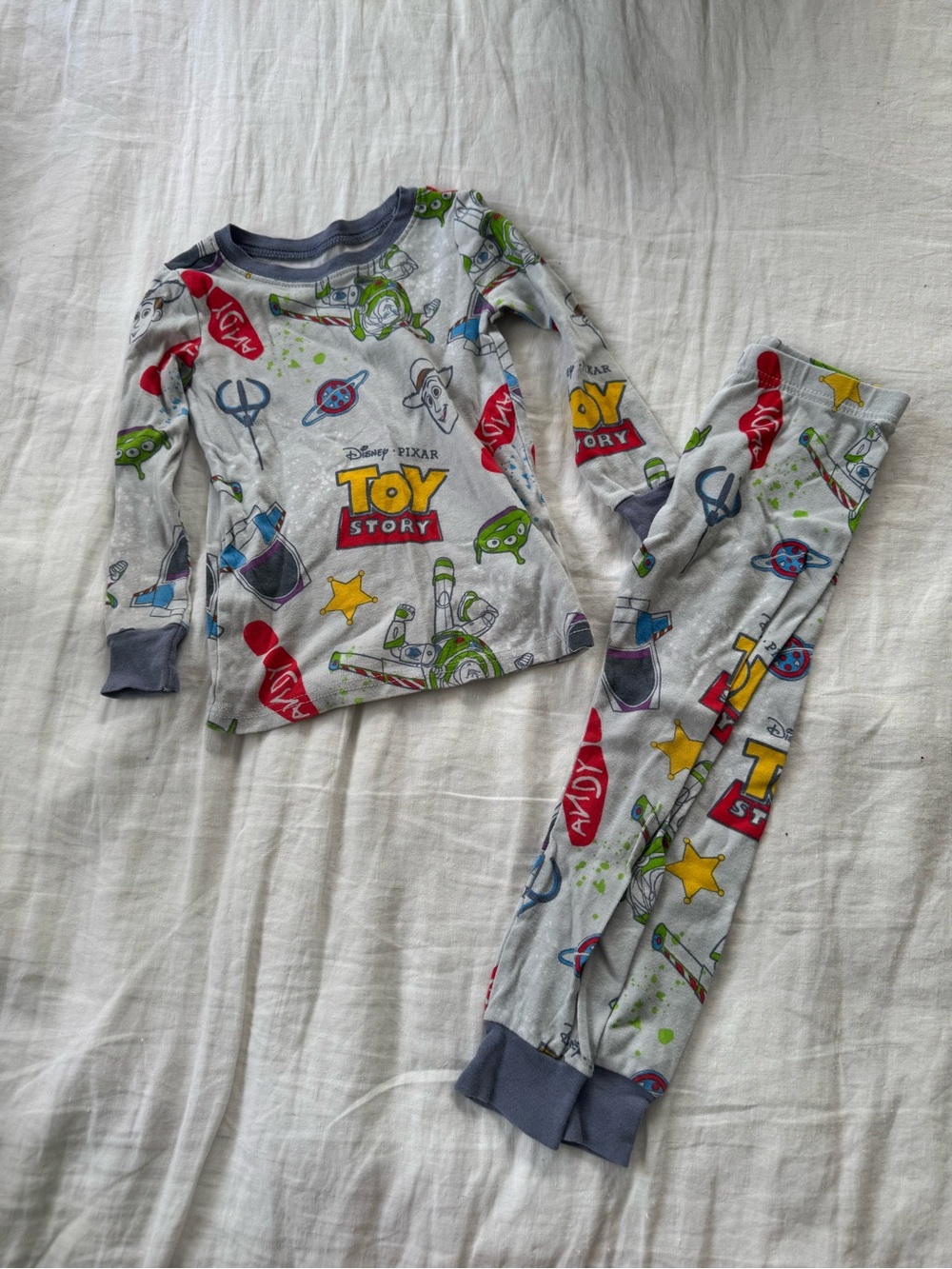 Disney Gray Toy Story Buzz Lightyear Pajama Set with Multicolor Accents